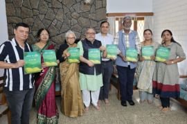 डॉ. देवेंद्र शर्मा का काव्य संग्रह ‘अनुभव के आखर’ लोकार्पित